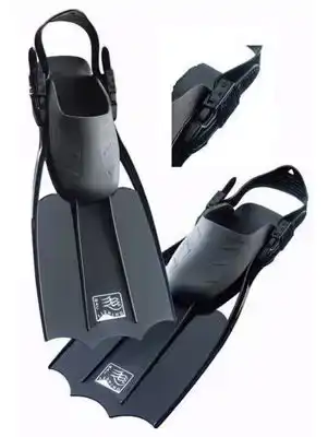 Short Fins